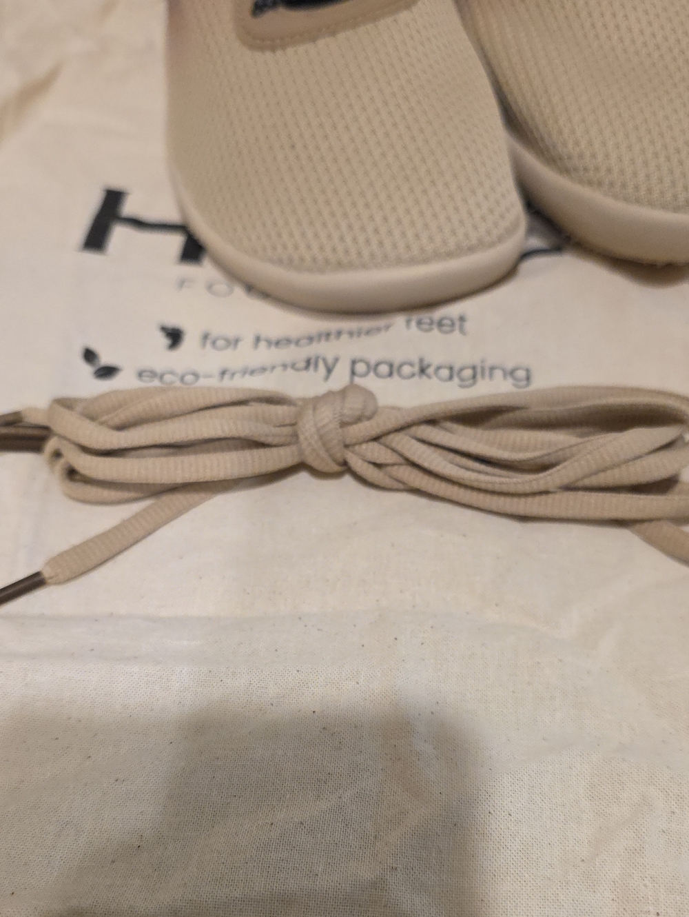 HF Beige Mesh Athletic Sneakers Womens Size 8.5 - Picture 3 of 9